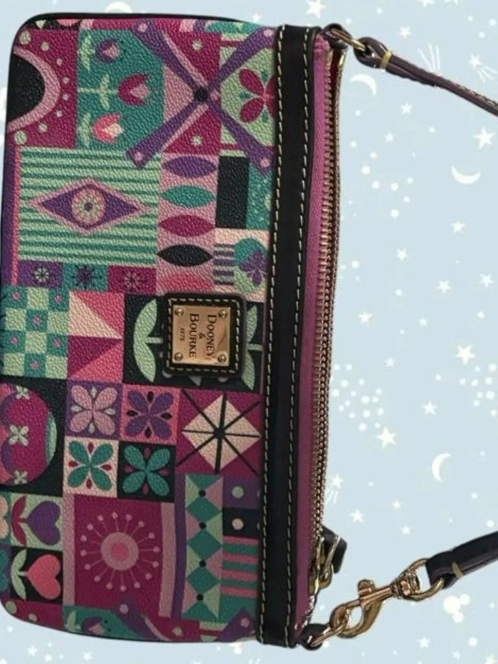 EUC Disney Dooney & Bourke It’s A Small World multicoloured clutch purse
